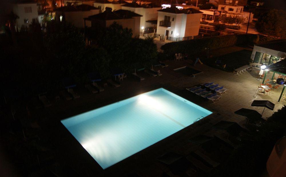 Mandalena Hotel Apartments Protaras Extérieur photo