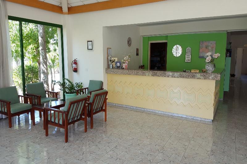 Mandalena Hotel Apartments Protaras Extérieur photo