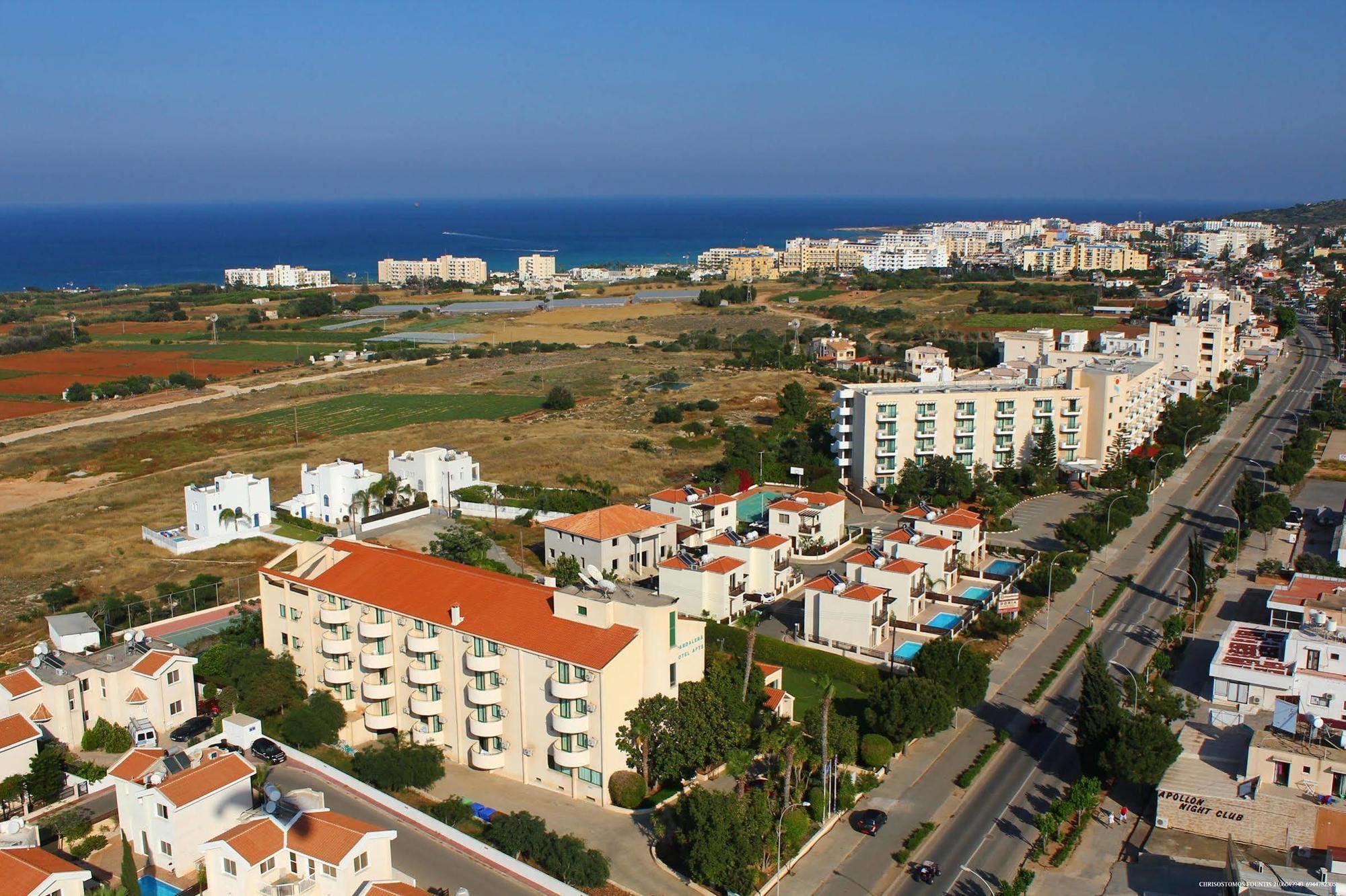 Mandalena Hotel Apartments Protaras Extérieur photo